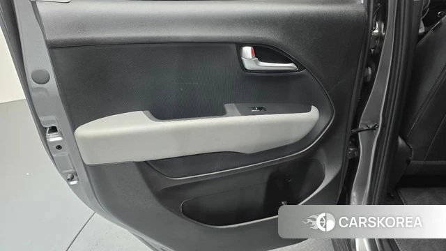 Kia The New Kia Ray id 4985873 из Кореи 17