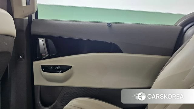 Kia Carnival 4th generation id 4905116 из Кореи 17