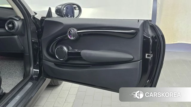 Mini Cooper id 5047816 из Кореи 17