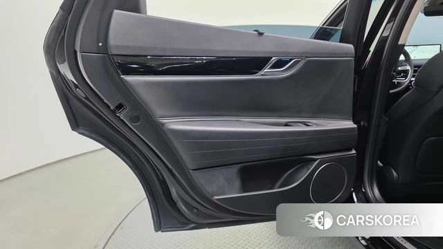 Genesis G80 (RG3) id 4950783 из Кореи 17