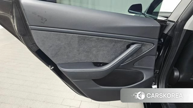 Tesla Model 3 id 4429572 из Кореи 17