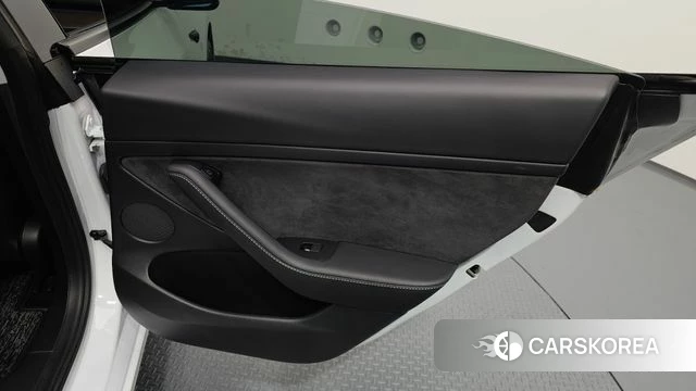 Tesla Model 3 id 4864501 из Кореи 17