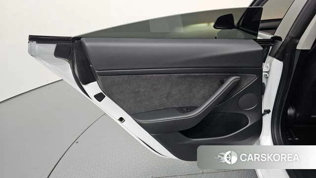 Tesla Model 3 id 4906369 из Кореи 17