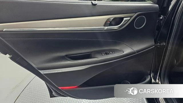 Hyundai The New Grandeur IG id 5040816 из Кореи 17