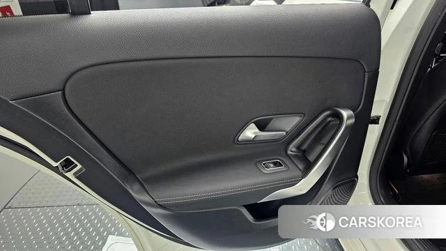 Mercedes-Benz A-Class W177 id 5028375 из Кореи 17