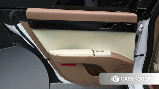 Hyundai Grandeur Hybrid (GN7) id 4767638 из Кореи 17