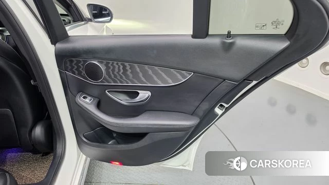 Mercedes-Benz C-Class W205 id 4993342 из Кореи 17