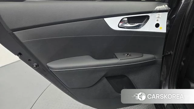 Kia The New K3 2nd generation id 4904953 из Кореи 17