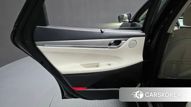 Hyundai The New Grandeur IG id 5027553 из Кореи 17