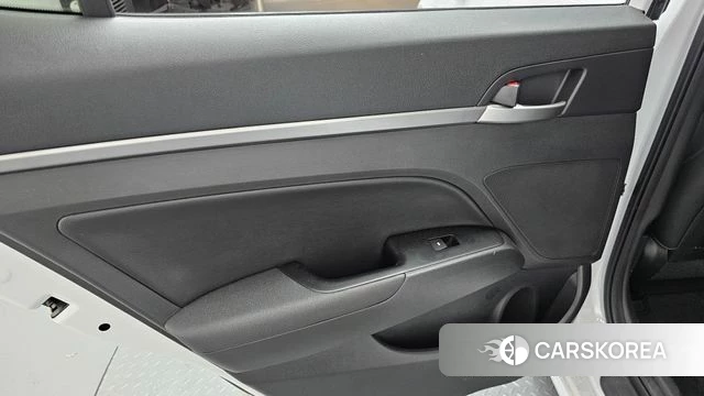 Hyundai Avante AD id 4998927 из Кореи 17
