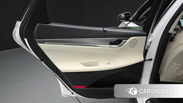 Hyundai The New Grandeur IG Hybrid id 5012332 из Кореи 17