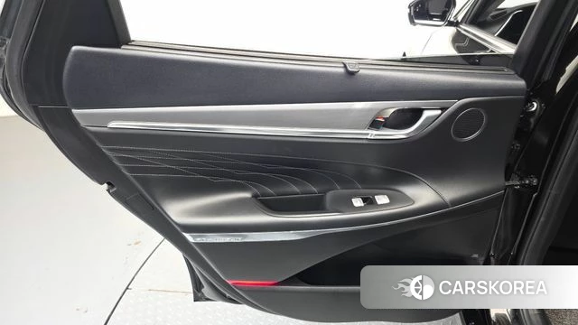 Hyundai The New Grandeur IG Hybrid id 5041228 из Кореи 17