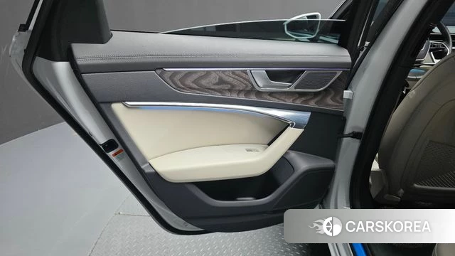 Audi A6 (C8) id 4941846 из Кореи 17