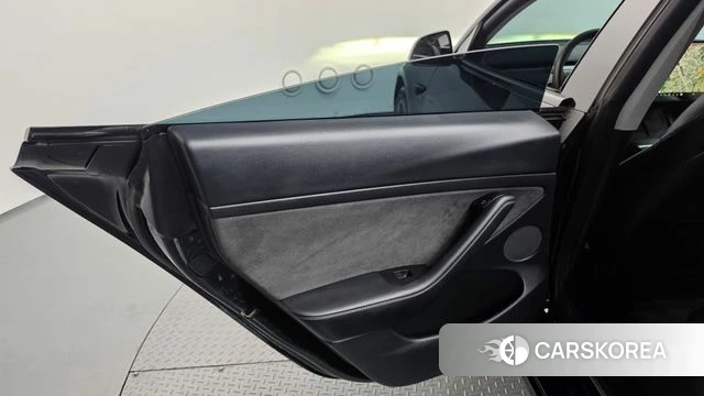 Tesla Model 3 id 4716933 из Кореи 17