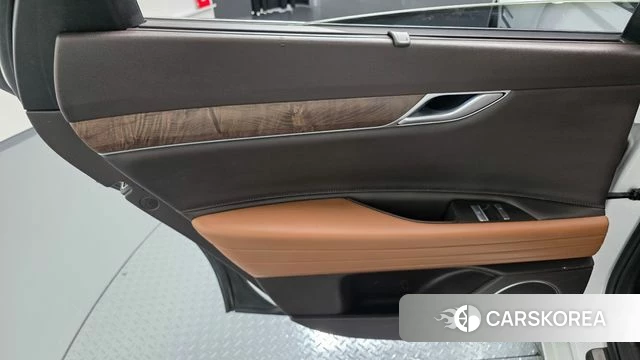 Genesis G80 (RG3) id 5003757 из Кореи 17