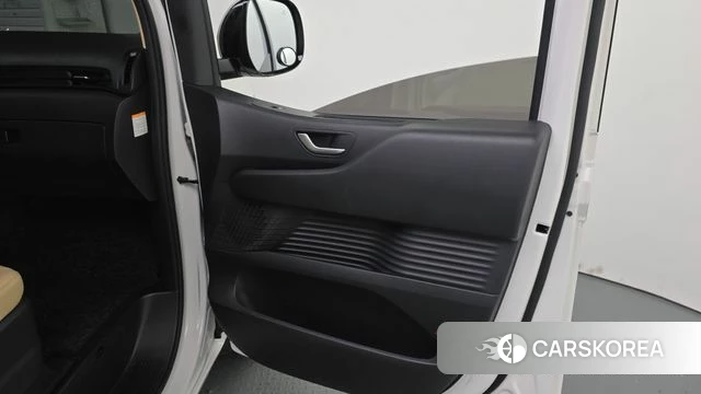 Hyundai Staria id 5016283 из Кореи 17