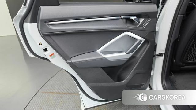 Audi Q3 (F3) id 4986031 из Кореи 17