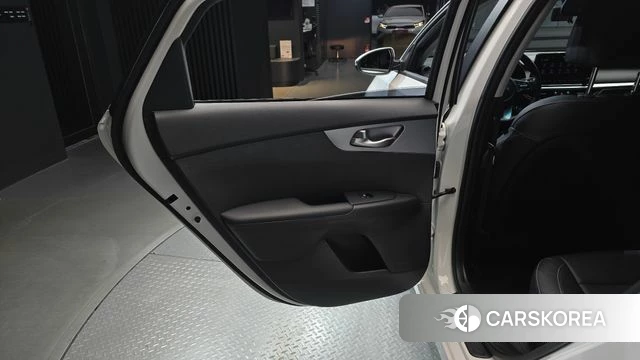 Kia The New K3 2nd generation id 4951543 из Кореи 17