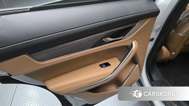 Jaguar F-PACE id 4976806 из Кореи 17