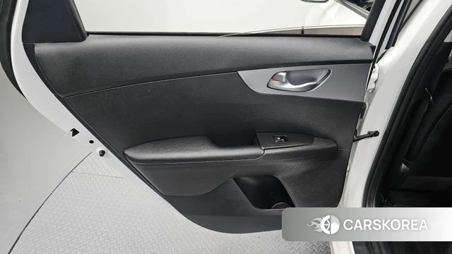 Kia The New K3 2nd generation id 4661346 из Кореи 17