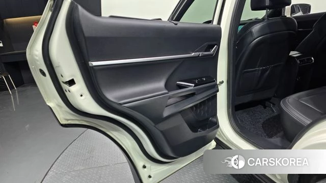 Ssangyong Torres id 4929232 из Кореи 17