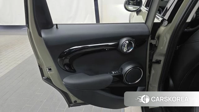 Mini Cooper id 5023293 из Кореи 17