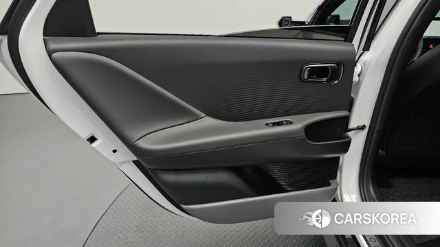 Hyundai The New Ionic 6 id 5020772 из Кореи 17
