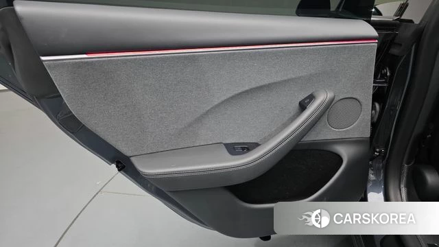 Tesla Model 3 id 5011090 из Кореи 17