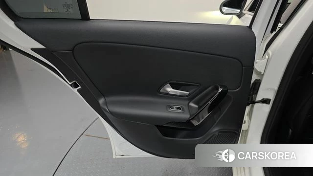 Mercedes-Benz A-Class W177 id 4966944 из Кореи 17