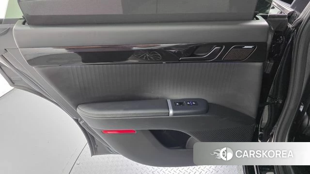 Hyundai Grandeur (GN7) id 4941910 из Кореи 17