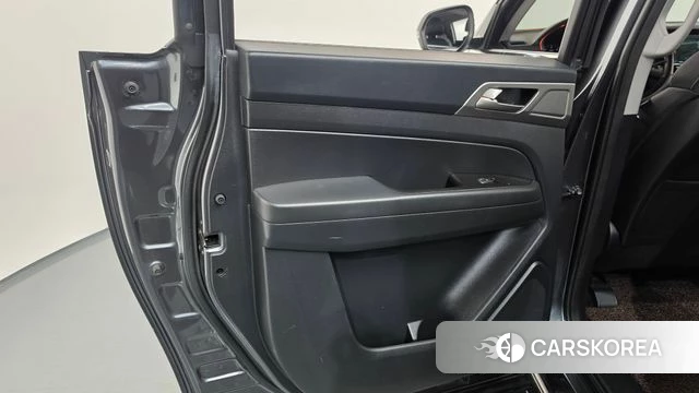 Ssangyong Rexton Sports id 4978336 из Кореи 17