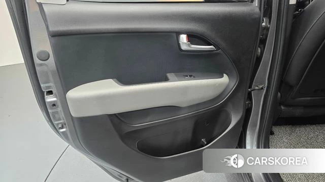 Kia The New Kia Ray id 4975874 из Кореи 17