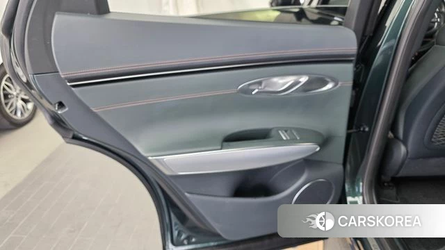 Genesis GV70 id 5000722 из Кореи 17