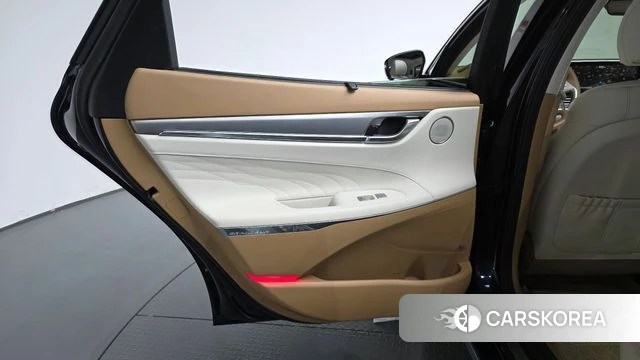 Hyundai The New Grandeur IG id 5003708 из Кореи 17