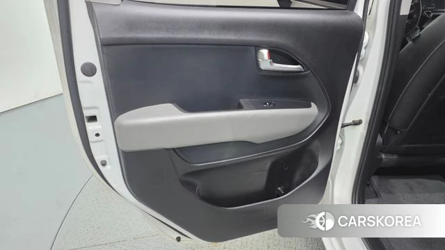 Kia The New Kia Ray id 4996683 из Кореи 17