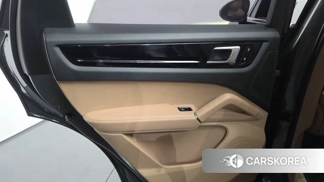 Porsche Cayenne (PO536) id 4993106 из Кореи 17