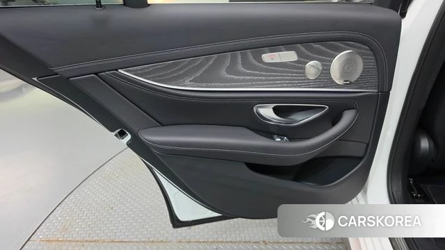 Mercedes-Benz E-Class W213 id 4976144 из Кореи 17
