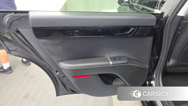 Hyundai Grandeur (GN7) id 4720399 из Кореи 17