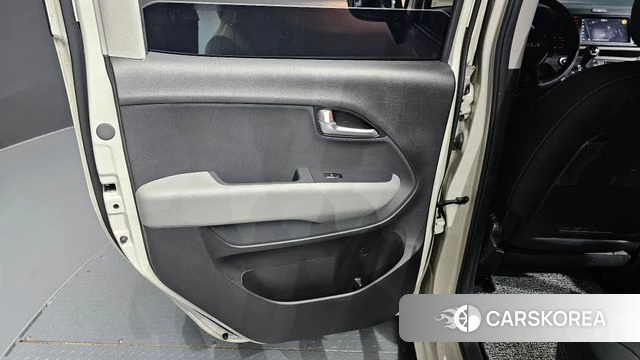 Kia The New Kia Ray id 5002155 из Кореи 17