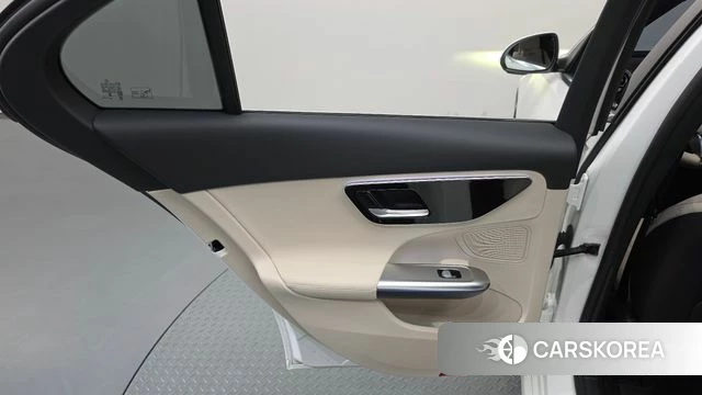 Mercedes-Benz C-Class W206 id 5026172 из Кореи 17