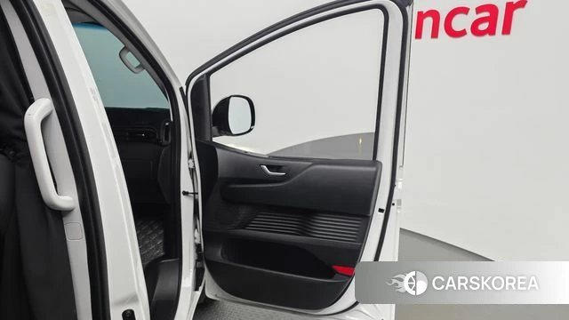 Hyundai Staria id 5026094 из Кореи 17