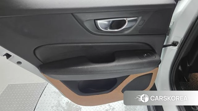 Volvo V60 Cross-Country 2nd Generation id 4882378 из Кореи 17