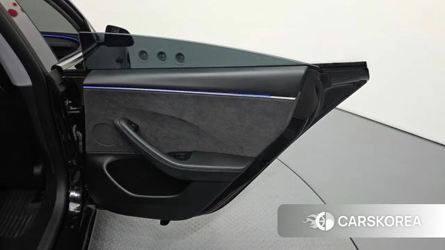 Tesla Model 3 id 4964486 из Кореи 17