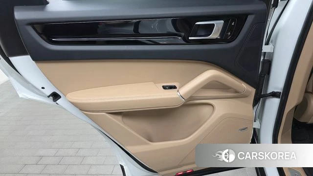 Porsche Cayenne (PO536) id 4966654 из Кореи 17