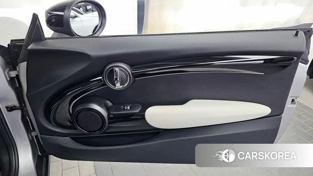 Mini Cooper S id 4996410 из Кореи 17