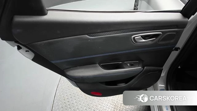 Renault Korea (Samsung) The New SM6 id 5002016 из Кореи 17