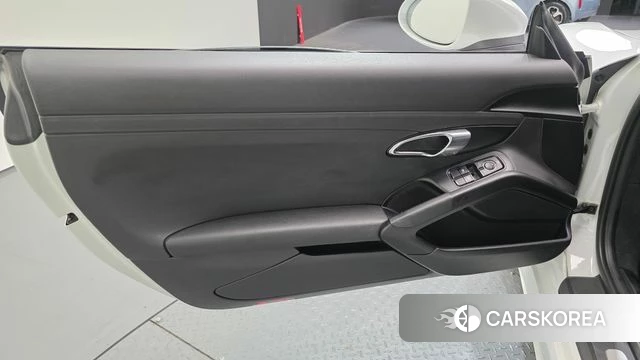 Porsche 718 Cayman id 4960578 из Кореи 17