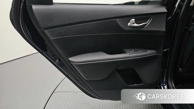 Kia Come New K3 id 4993490 из Кореи 17