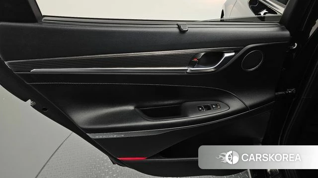 Hyundai Grandeur IG id 5023960 из Кореи 17