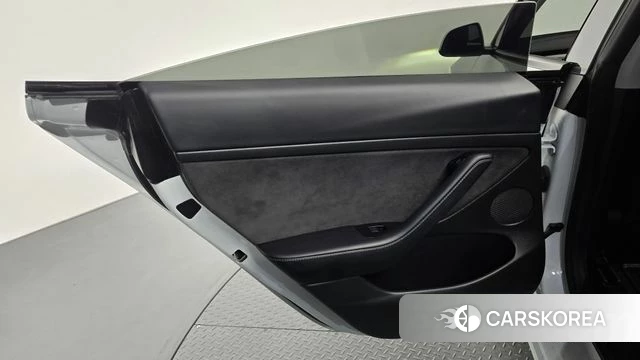 Tesla Model 3 id 5040567 из Кореи 17